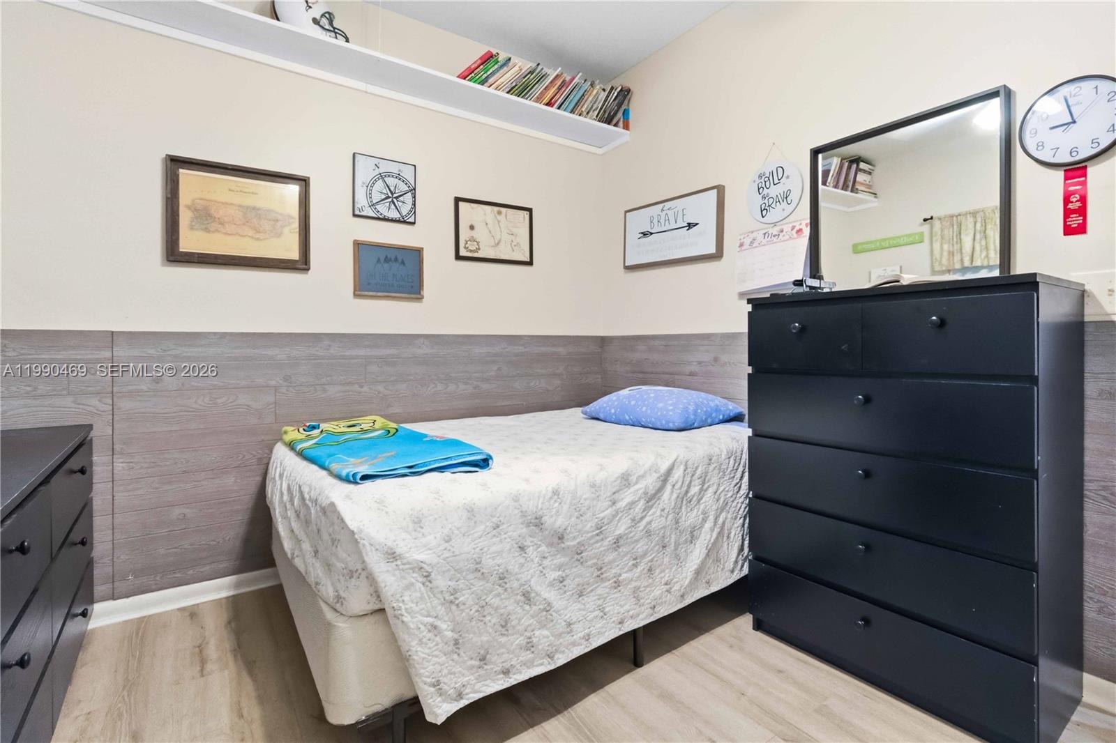 WELLEBY UNIT EIGHT - Residential