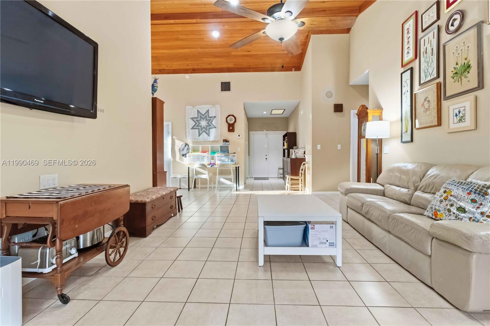 WELLEBY UNIT EIGHT - Residential