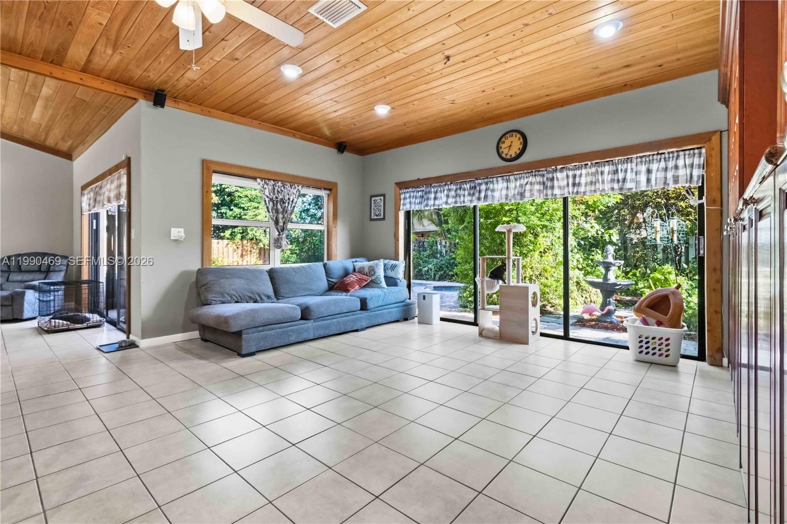 WELLEBY UNIT EIGHT - Residential