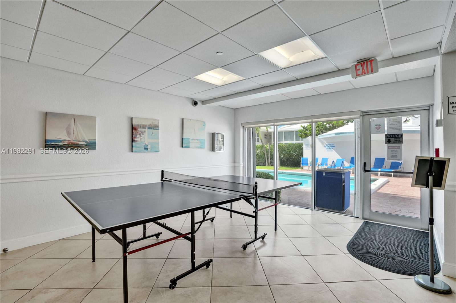 LEISURE TOWERS CONDO - Residential Lease