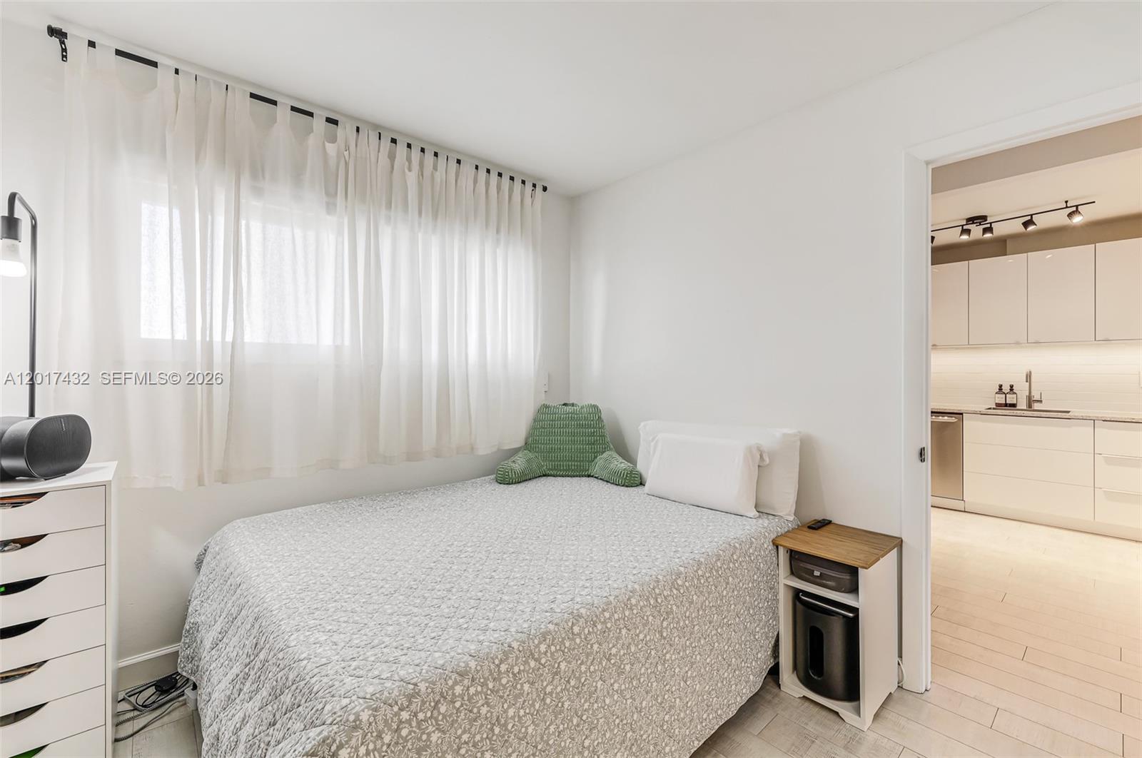 LINCOLN WEST TOWERS CONDO - Residential