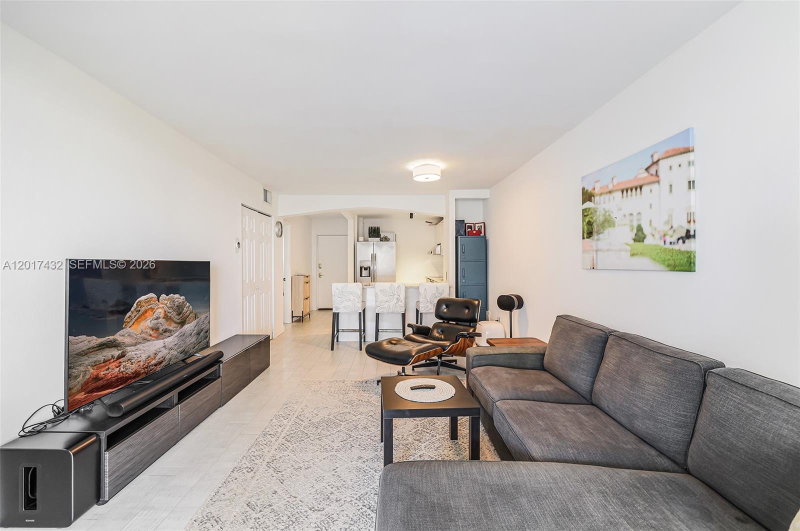 1331 Lincoln Rd 704