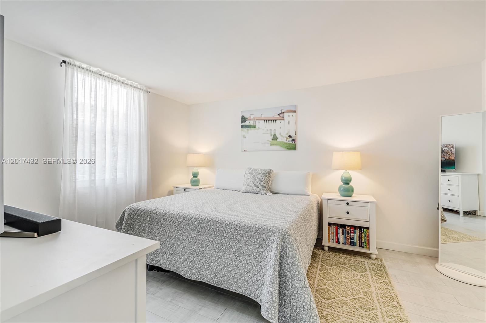 LINCOLN WEST TOWERS CONDO - Residential