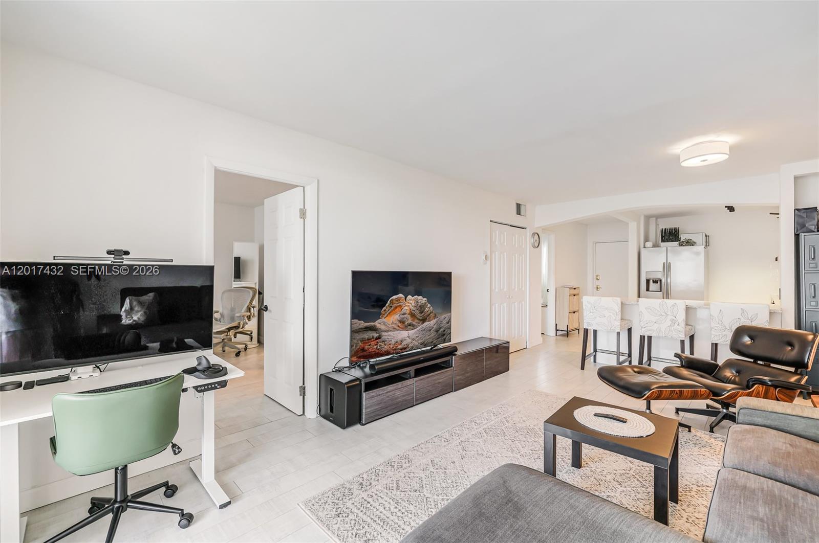 LINCOLN WEST TOWERS CONDO - Residential