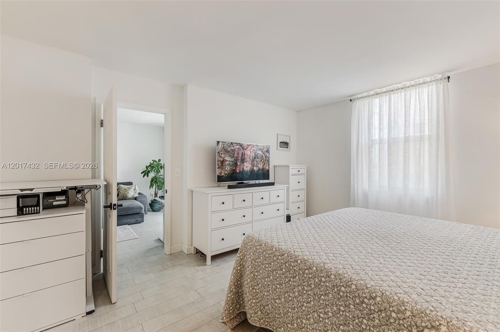 LINCOLN WEST TOWERS CONDO - Residential