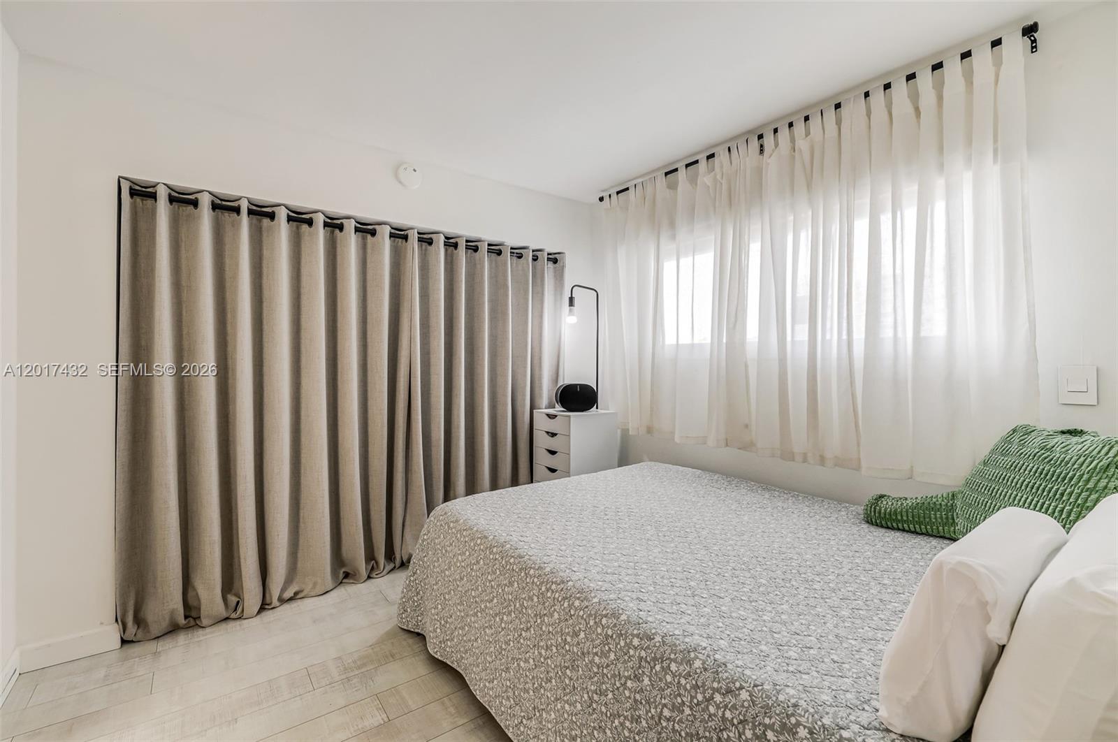 LINCOLN WEST TOWERS CONDO - Residential