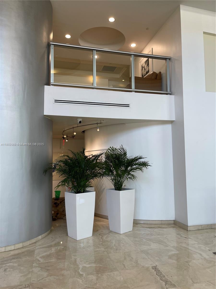 2080 OCEAN DRIVE CONDO - Residential