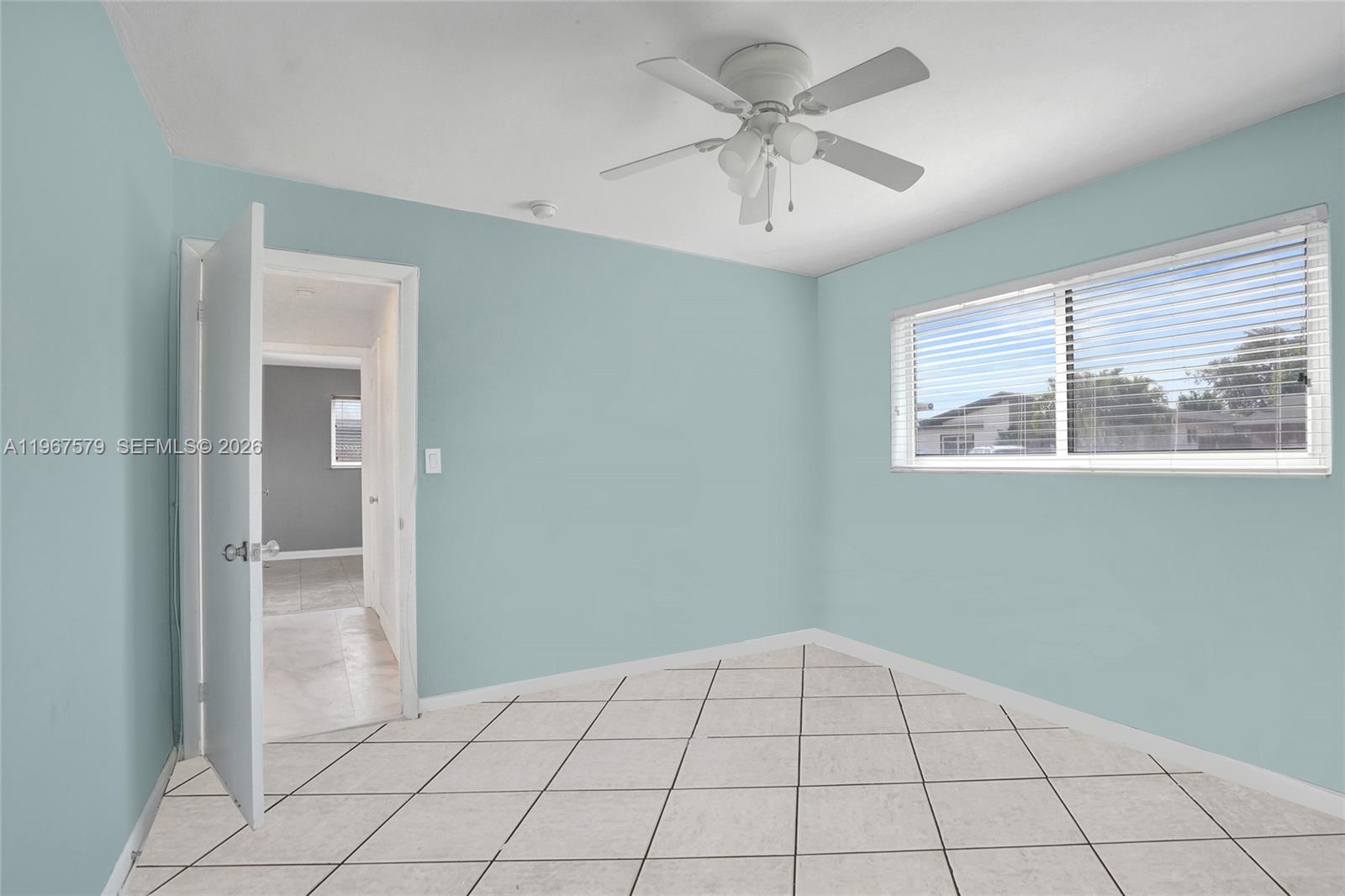 MIRAMAR SEC 3 - Residential