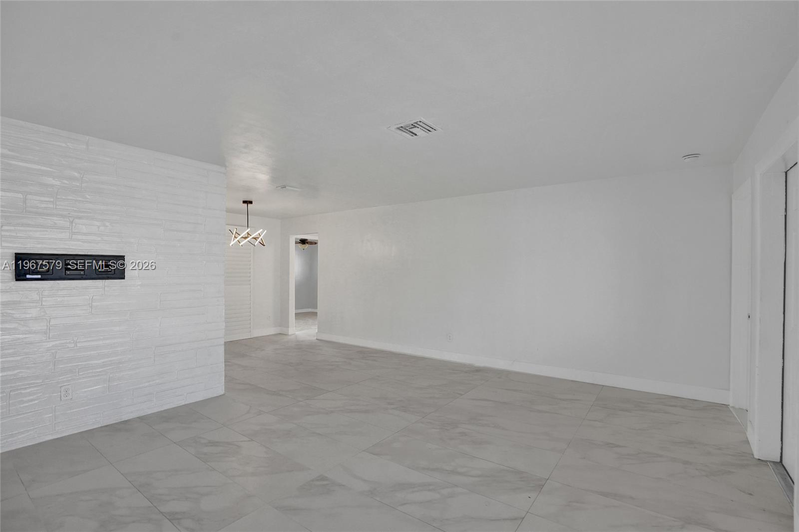 MIRAMAR SEC 3 - Residential