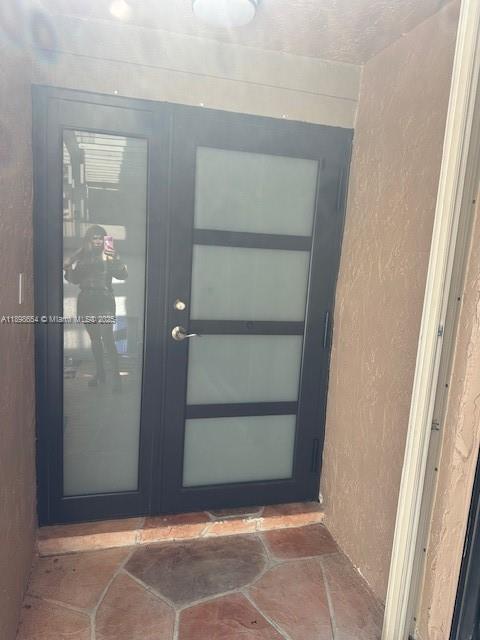 TOWNHOUSES OF THE CALIF C - Residential Lease