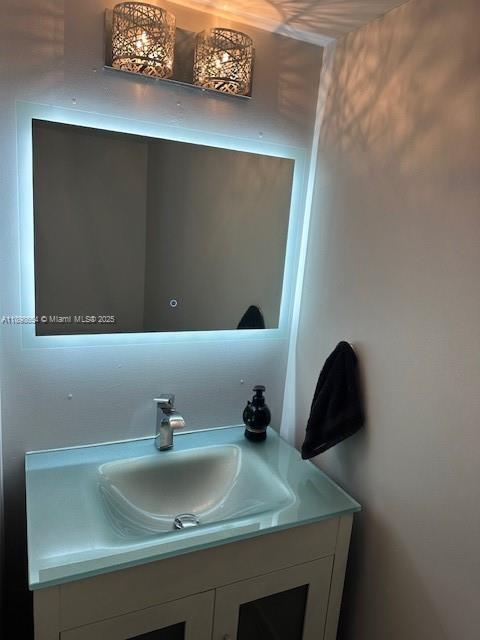 TOWNHOUSES OF THE CALIF C - Residential Lease