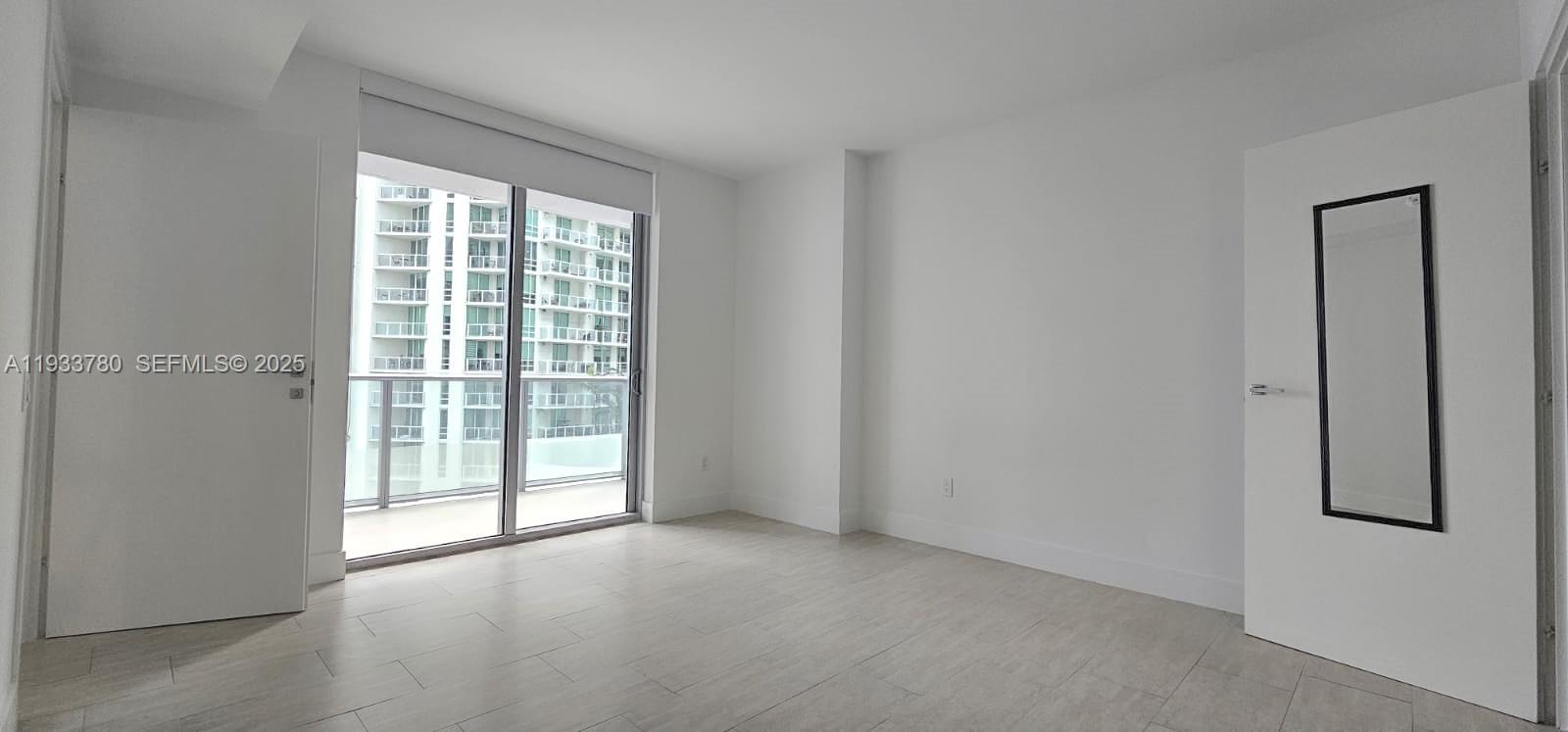 1300 Brickell Bay Dr 1106