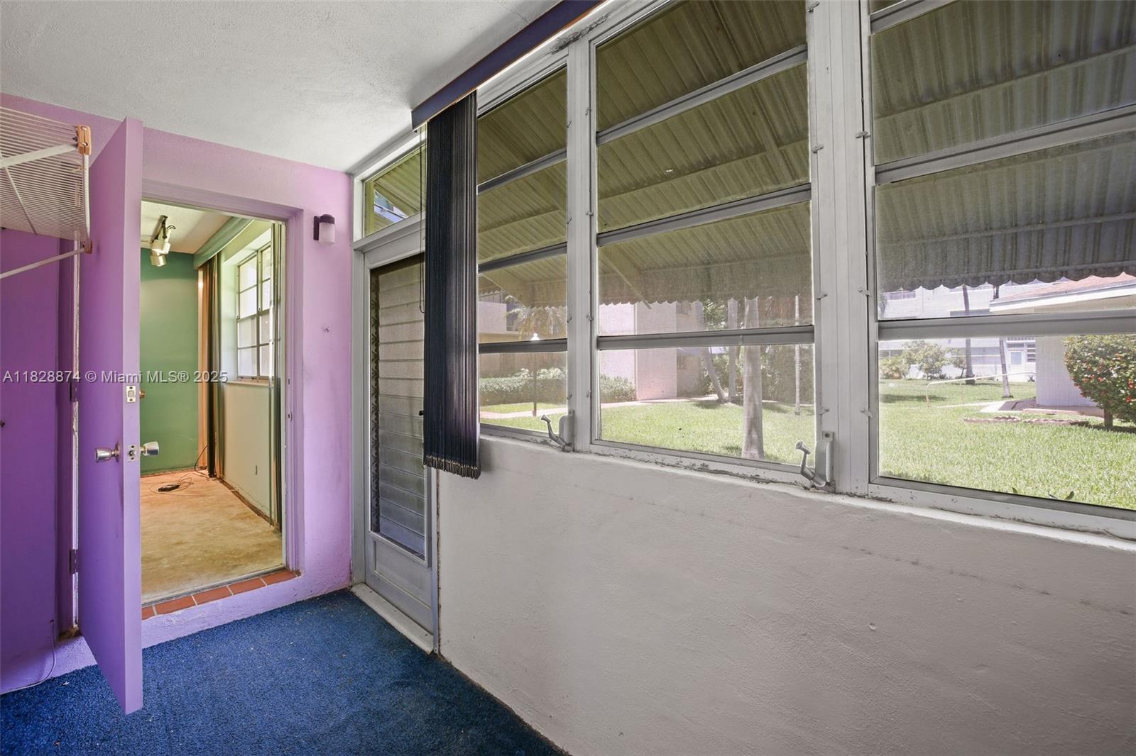 APRIL BREEZE CONDO - Residential