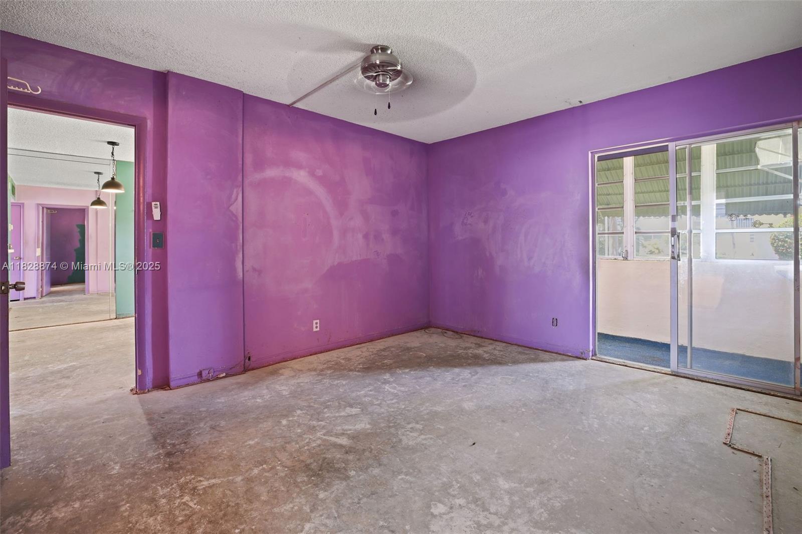 APRIL BREEZE CONDO - Residential