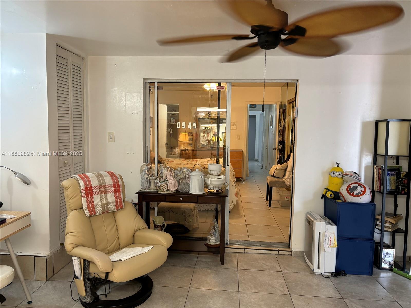 SOUTH MIAMI LAKES - Residential