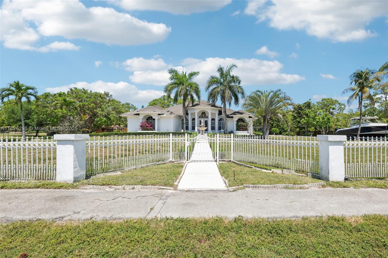 14387 Temple Blvd, Palm Beach, FL, 33470/$814,900 1 14387 Temple Blvd