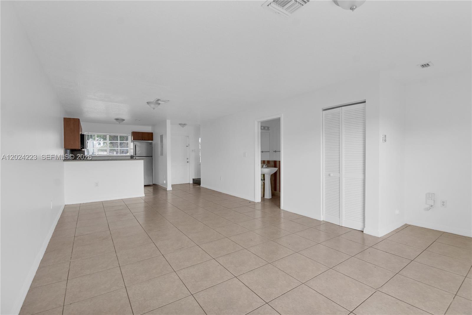 CEDARS WOODS HOMES CONDO - Residential Lease