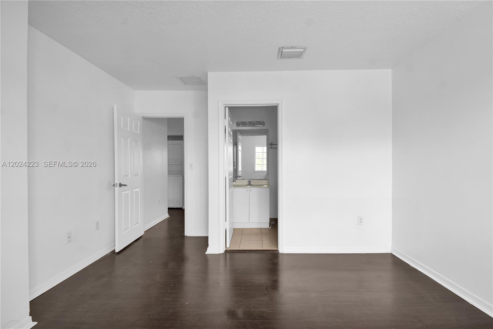 CEDARS WOODS HOMES CONDO - Residential Lease