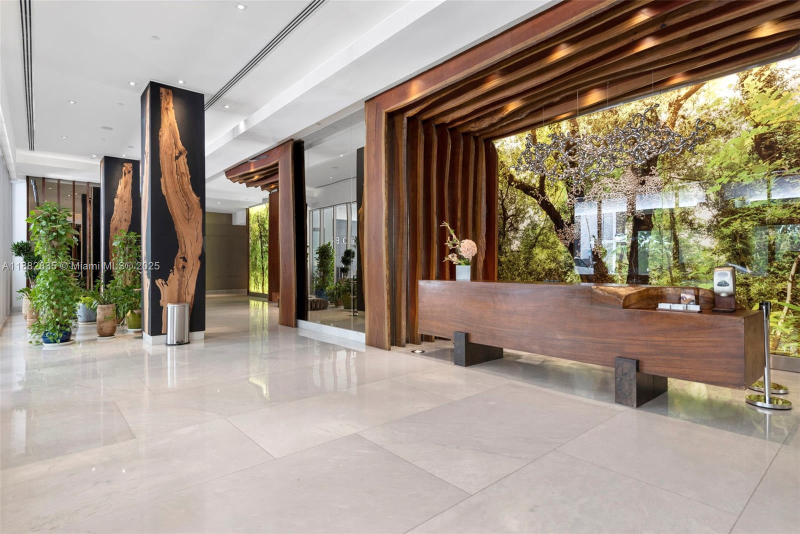 1010 BRICKELL CONDO - Residential Lease