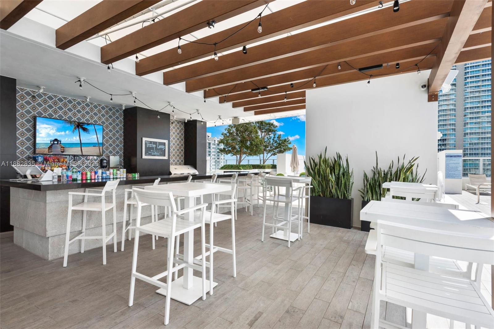 1010 BRICKELL CONDO - Residential Lease