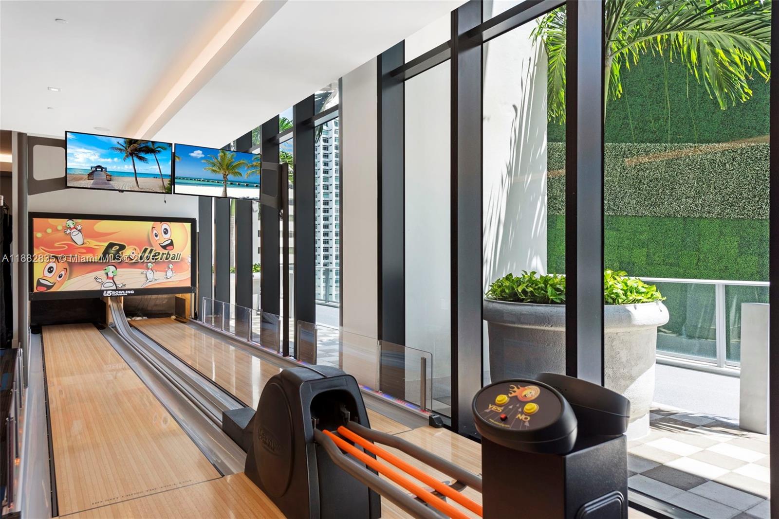 1010 BRICKELL CONDO - Residential Lease