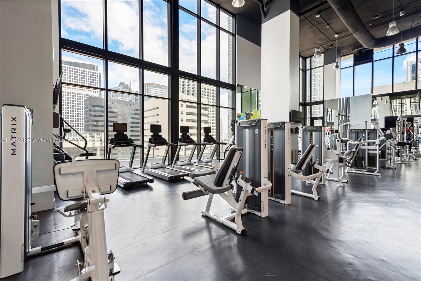 1010 BRICKELL CONDO - Residential Lease
