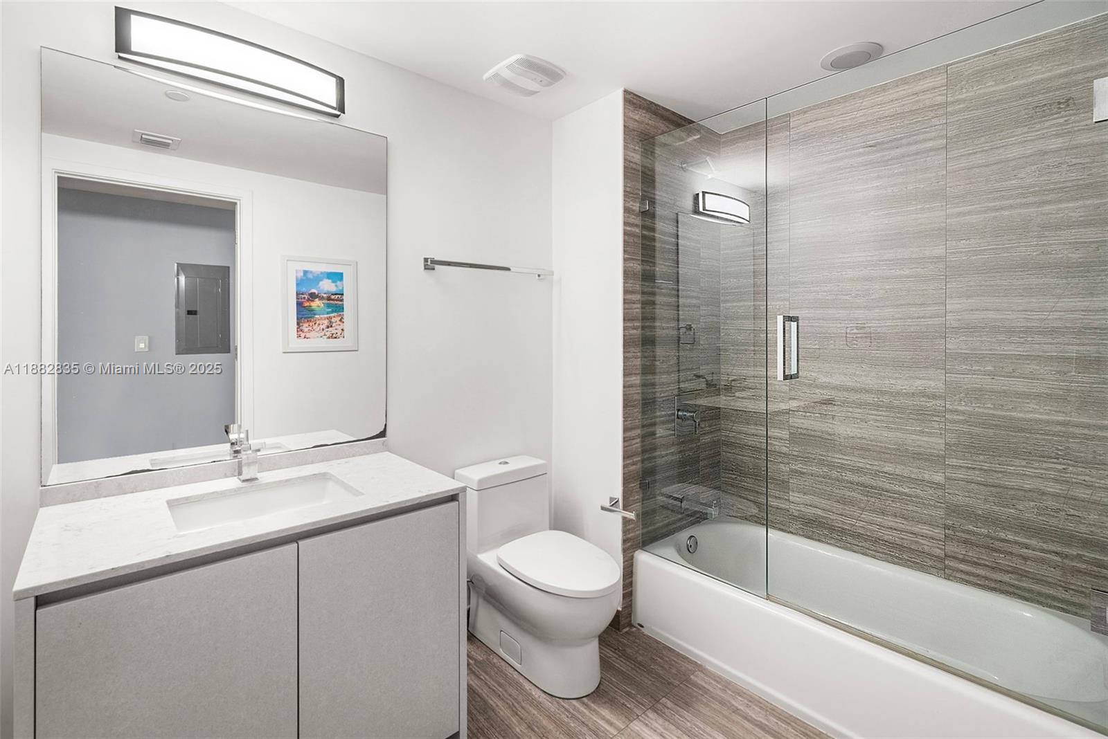 1010 BRICKELL CONDO - Residential Lease