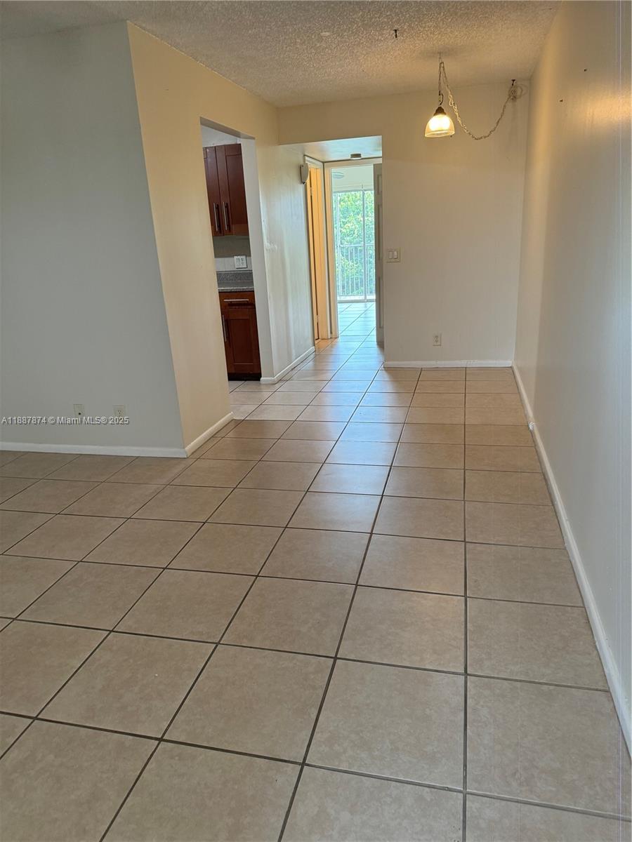 NEW HAMPTON AT CENTURY VI - Residential Lease