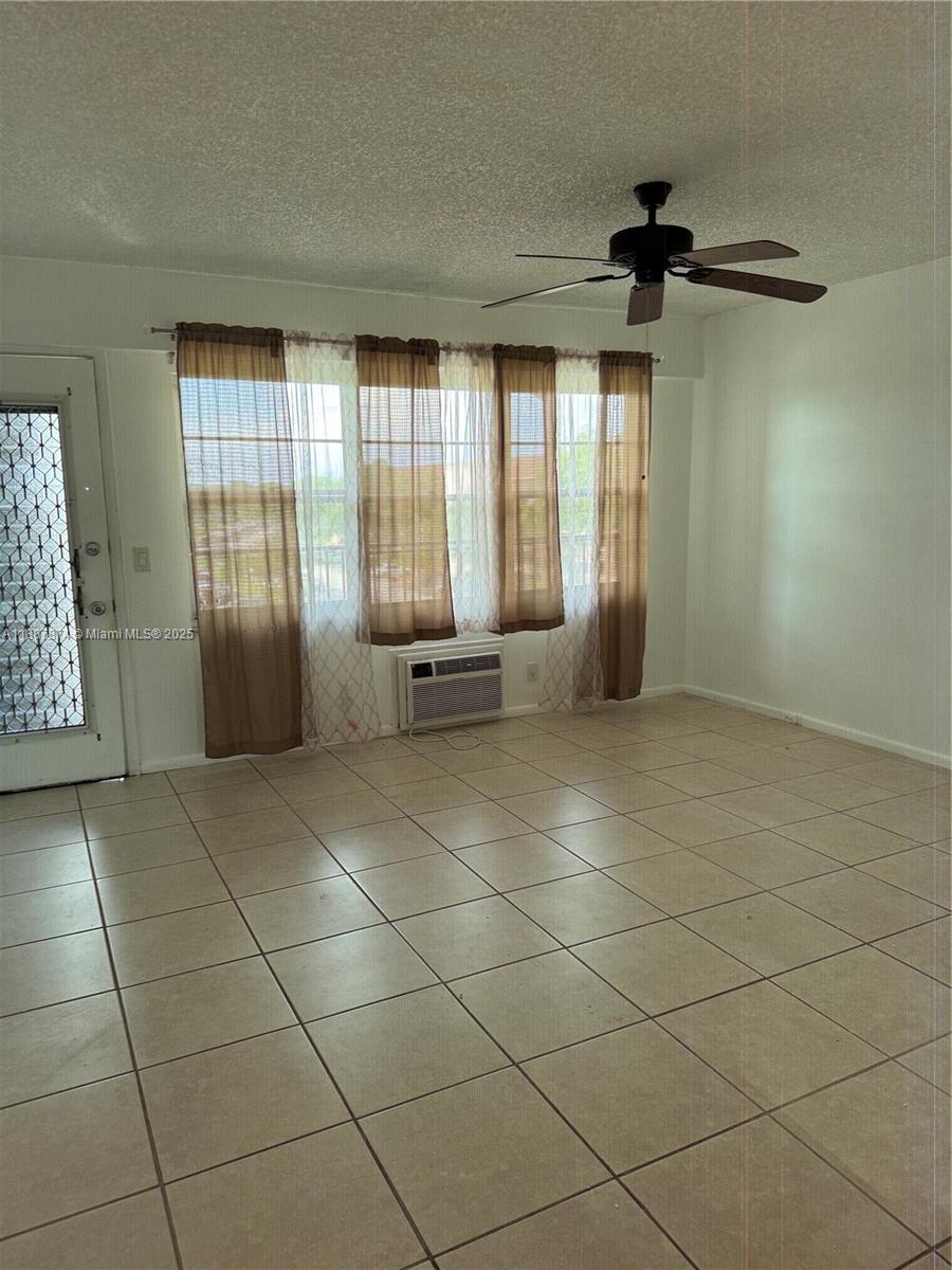 NEW HAMPTON AT CENTURY VI - Residential Lease