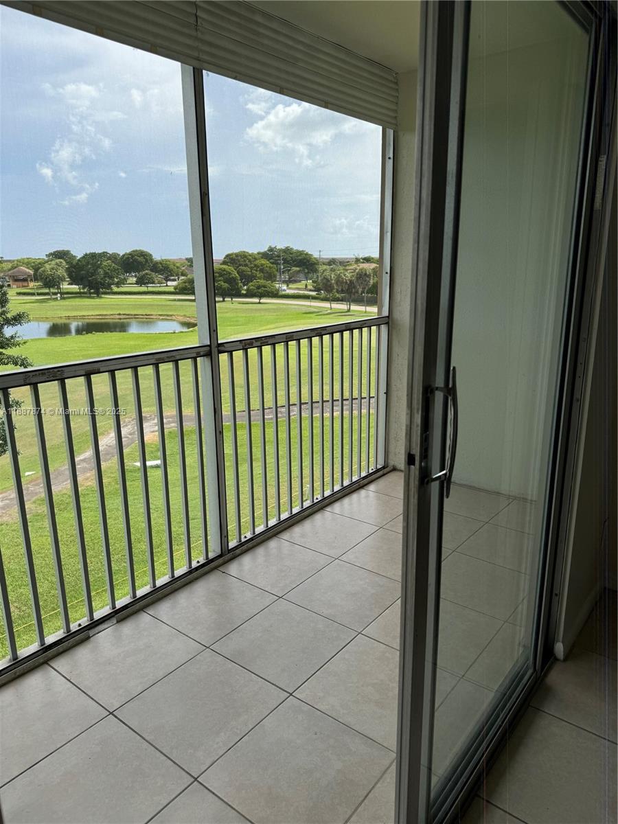 NEW HAMPTON AT CENTURY VI - Residential Lease