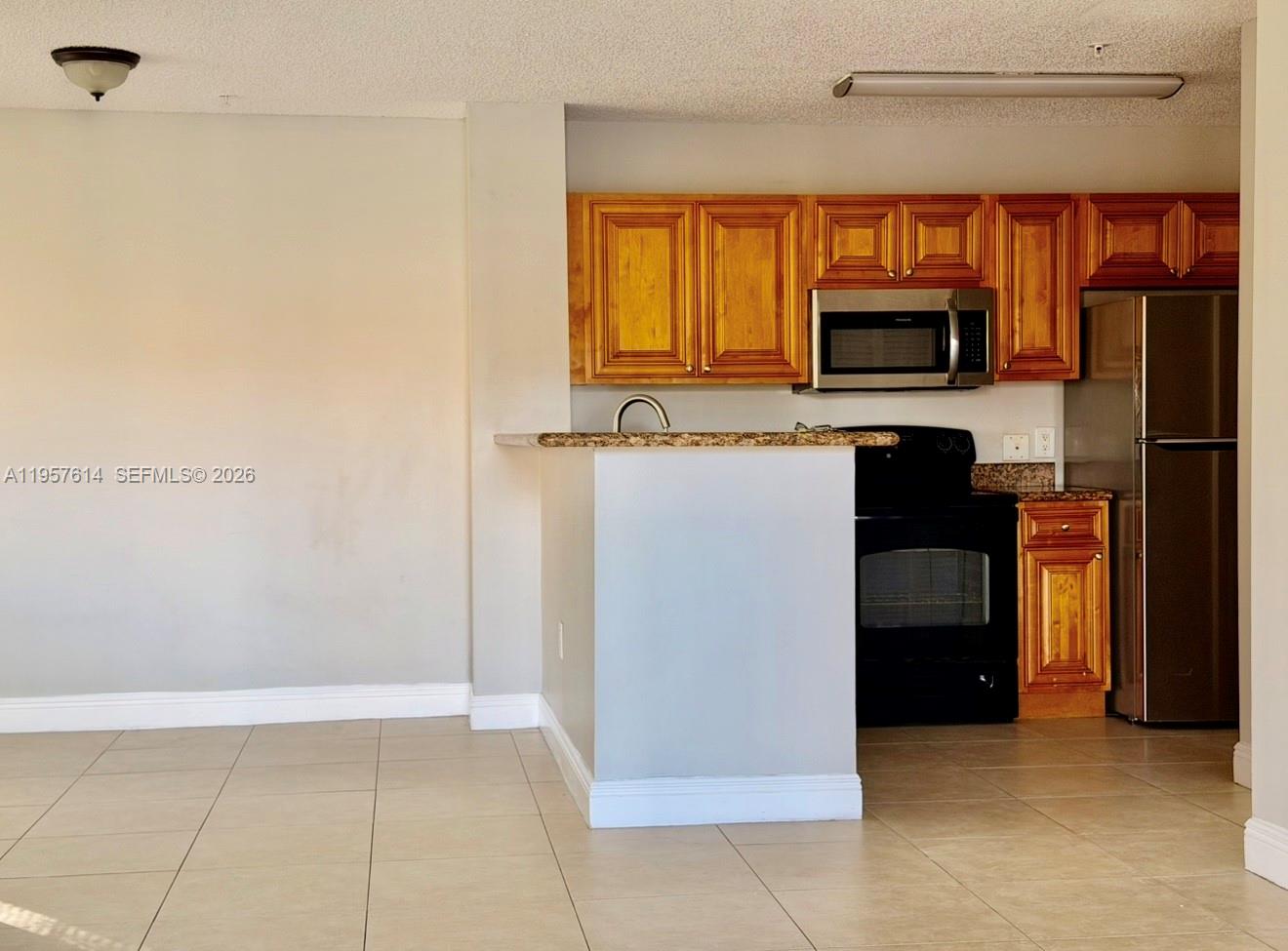 ST ANDREWS CONDO - Residential Lease