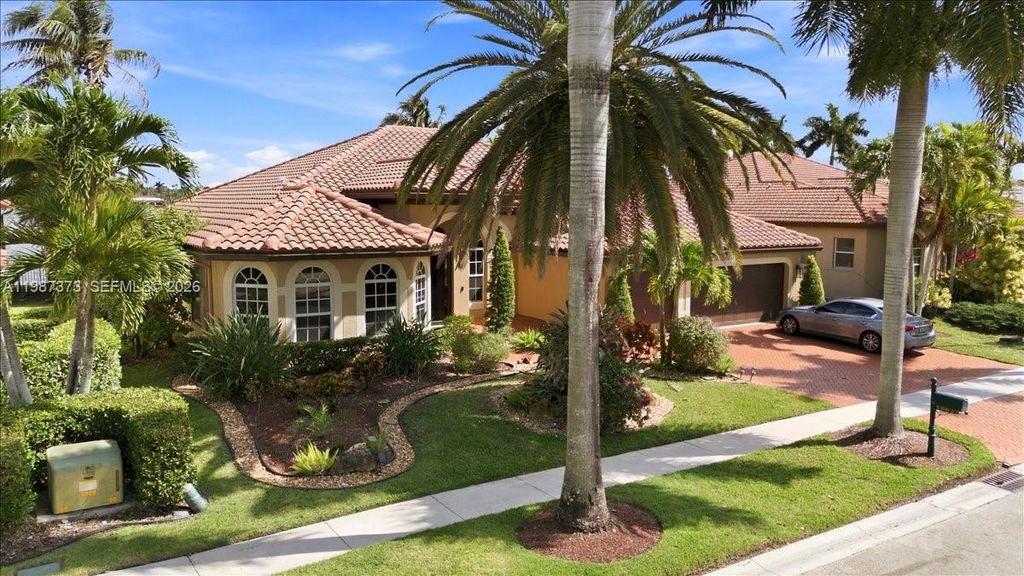 Photo of 18631 SW 39th St, Miramar, FL 33029 (MLS # A11987373)