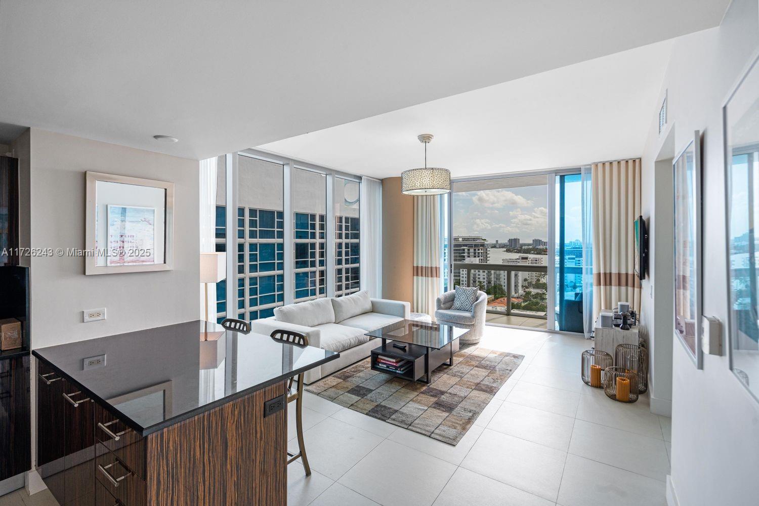 6899 Collins Ave 1509, Miami Beach, Miami-Dade County, Florida - 1 Bedrooms  
1 Bathrooms - 