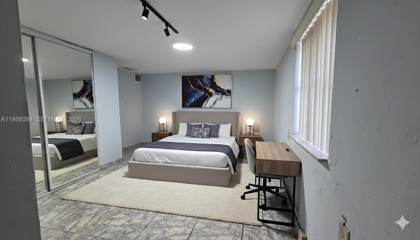 MELROSE HEIGHTS 3RD ADDN - Residential