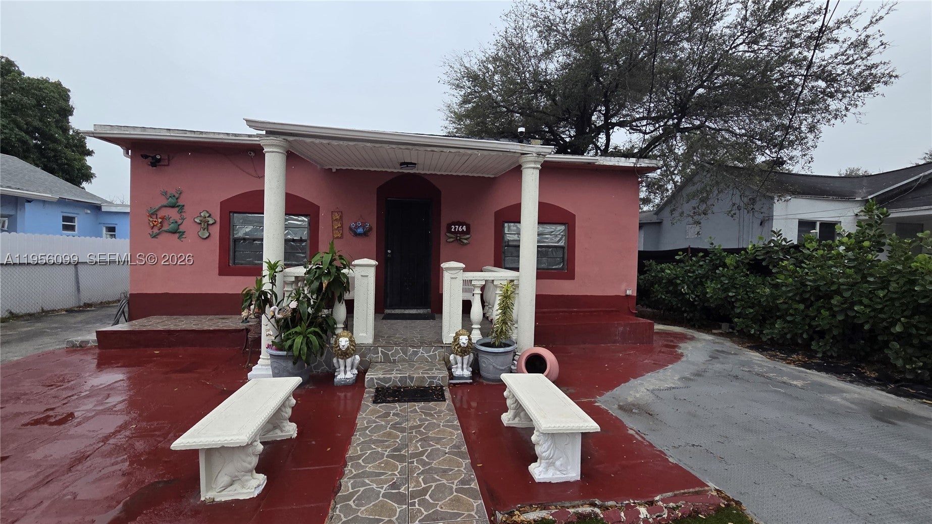 2764 NW 31st St