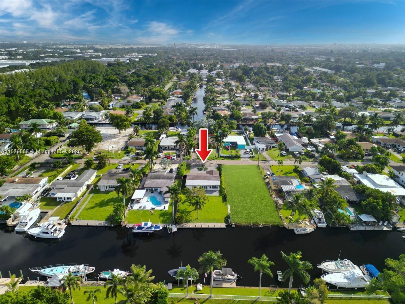 DAVIS ISLES - Residential