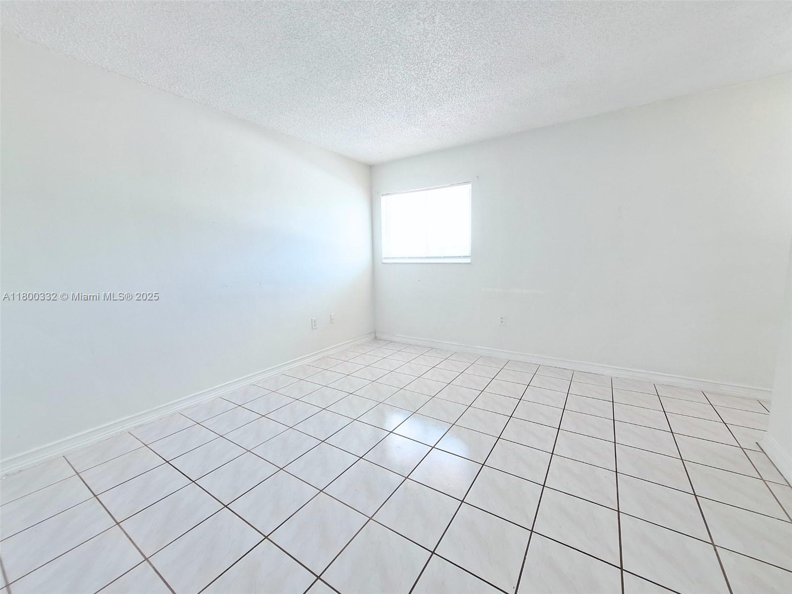 Rental Property at Address Not Disclosed, Miami Beach, Miami-Dade County, Florida - Bedrooms: 1 
Bathrooms: 1  - $1,975 MO.
