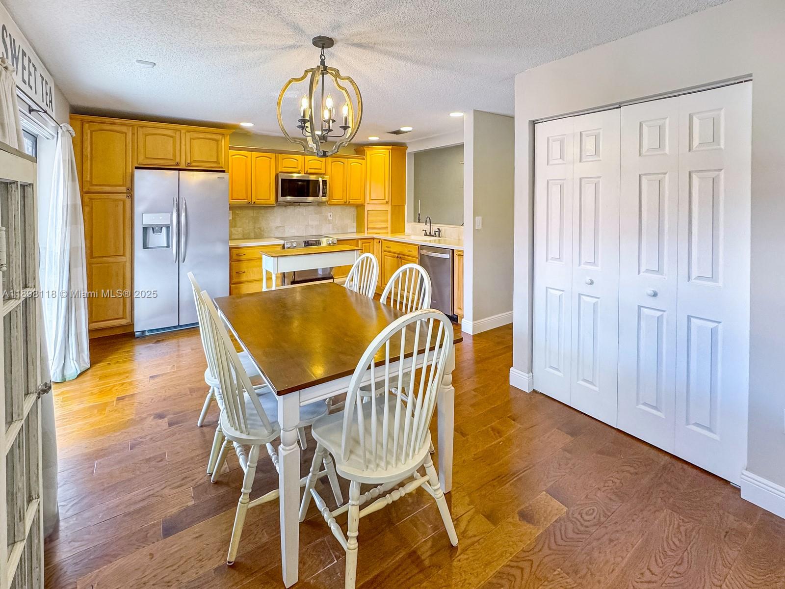 FOREST LAKE - Residential