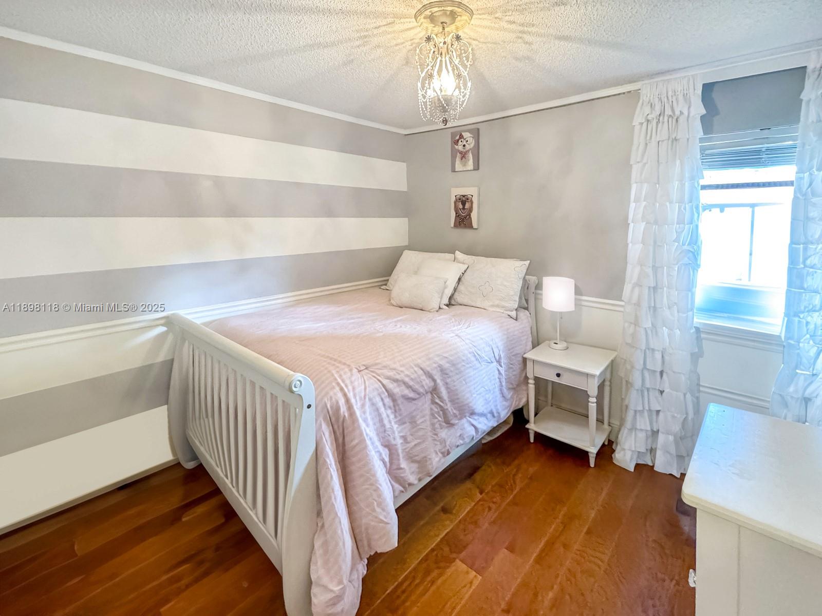 FOREST LAKE - Residential