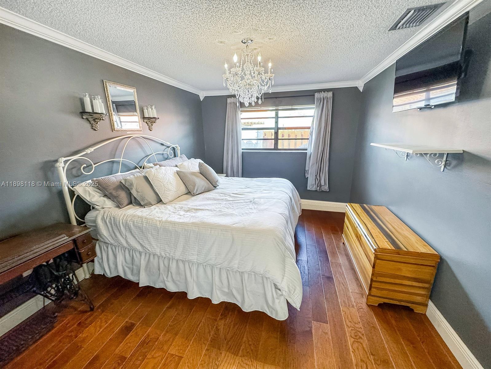 FOREST LAKE - Residential