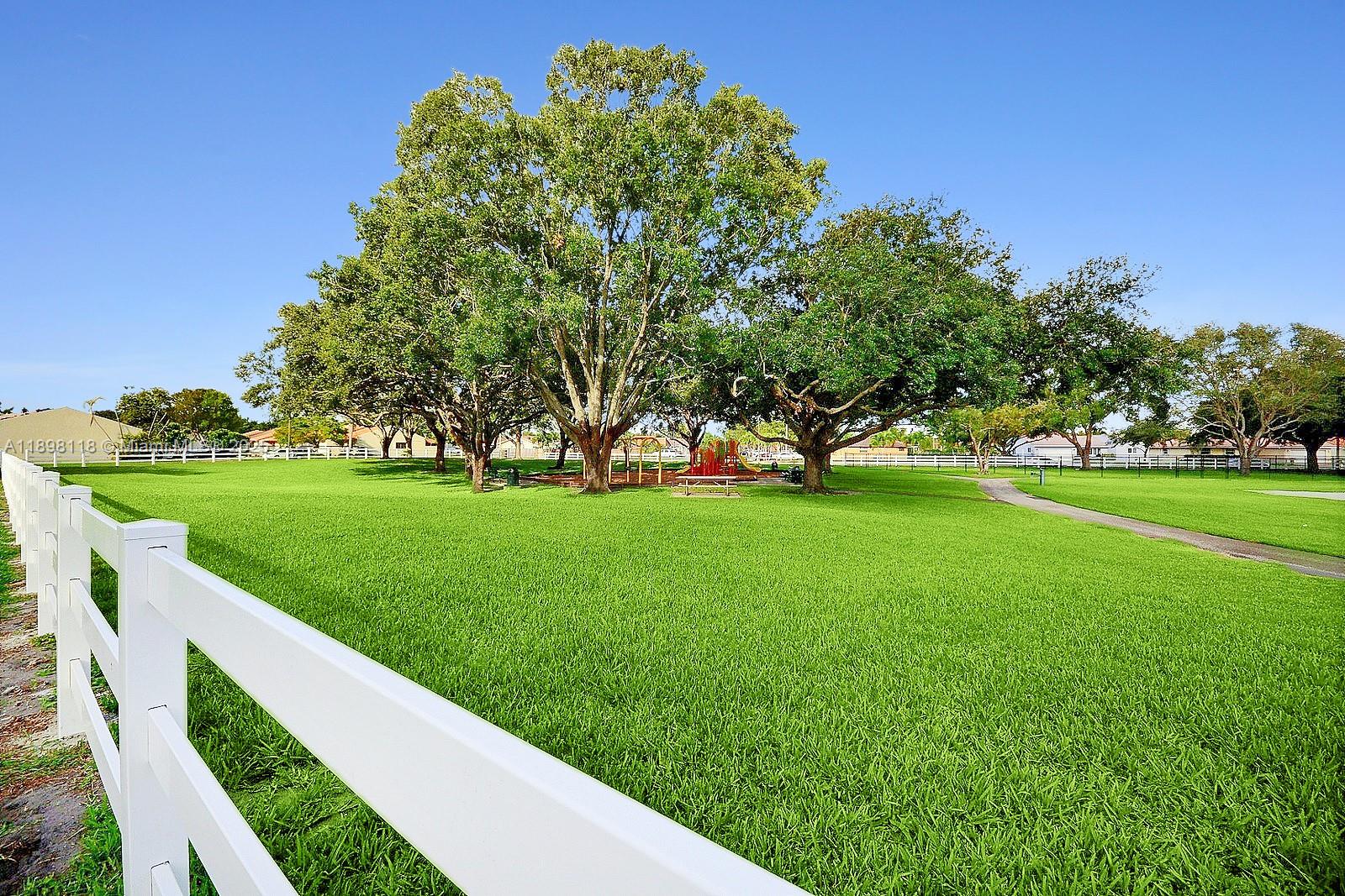 FOREST LAKE - Residential
