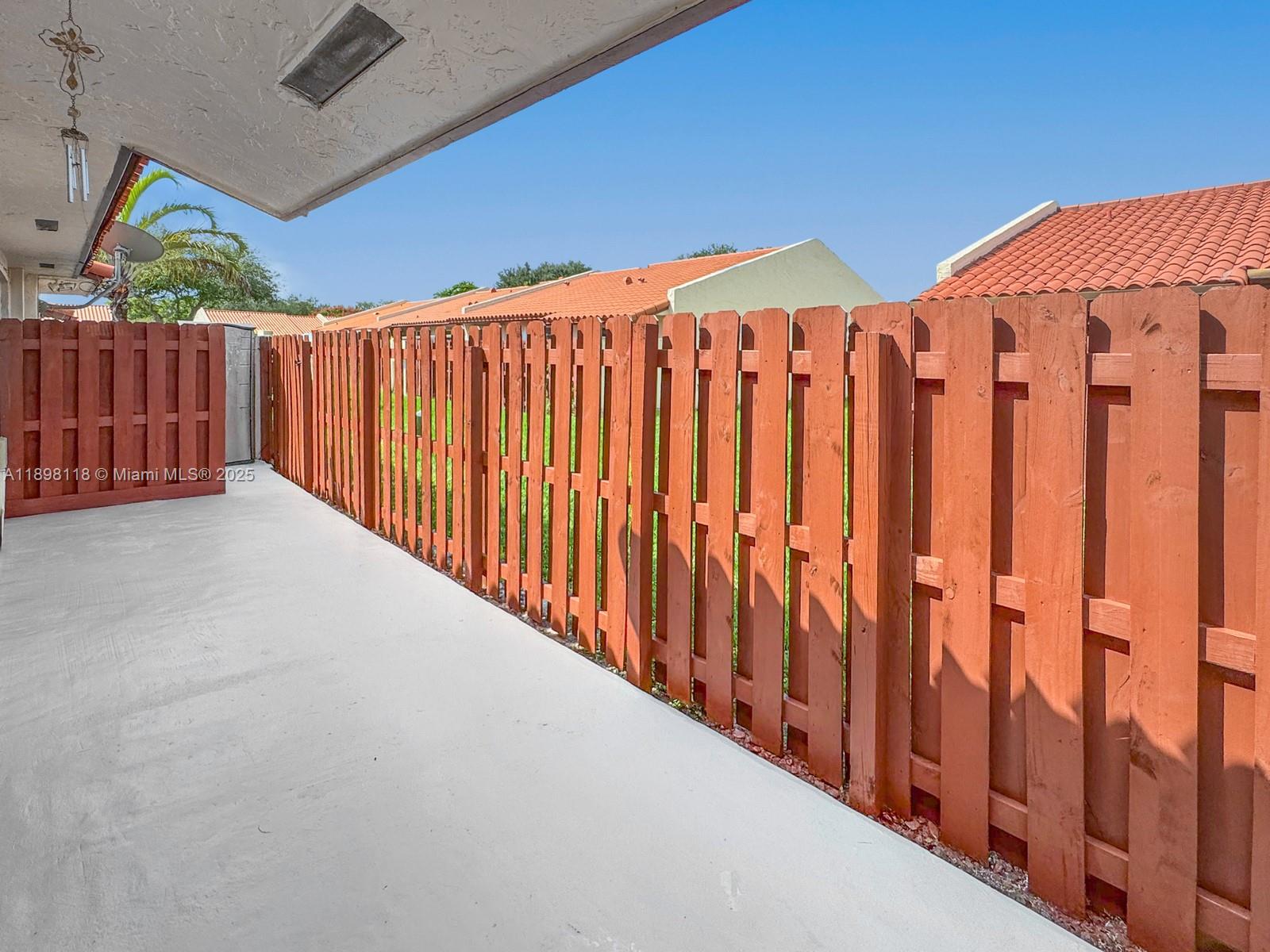 FOREST LAKE - Residential