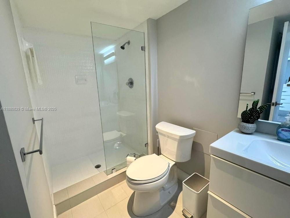 CORONADO CONDO- TOWER II - Residential Lease