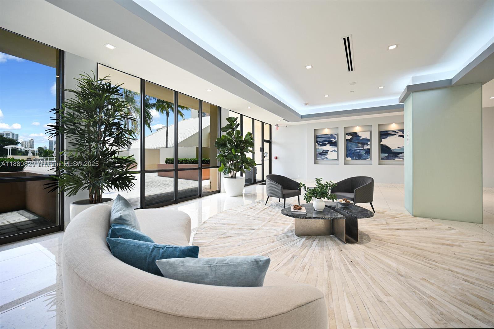 CORONADO CONDO- TOWER II - Residential Lease