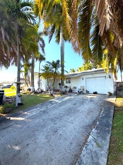 13041 SW 260th Ter Homestead FL 33032
