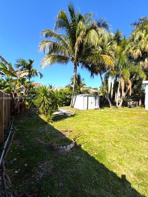 MEADOW WOOD MANOR SEC 4 - Residential