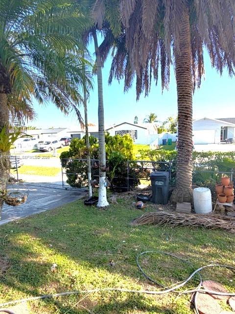 MEADOW WOOD MANOR SEC 4 - Residential