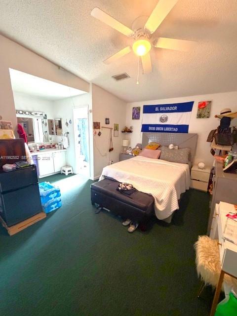 MEADOW WOOD MANOR SEC 4 - Residential