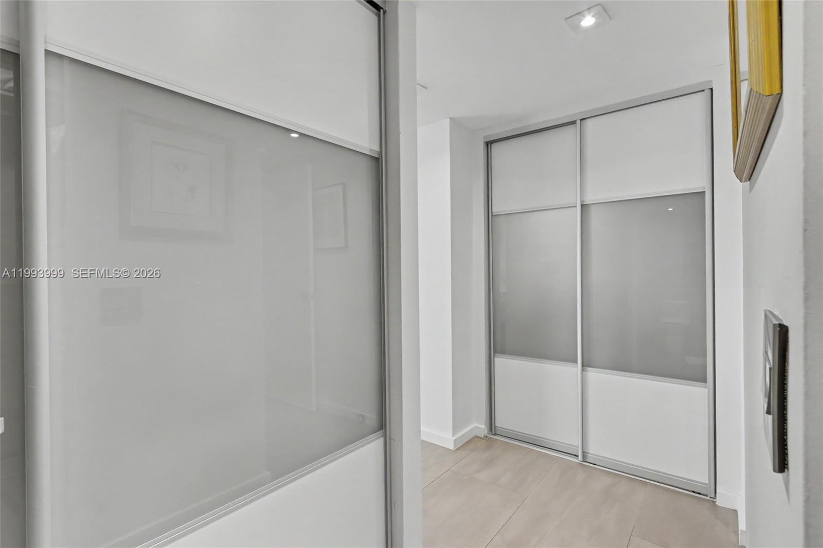 THE PALACE CONDO - Residential