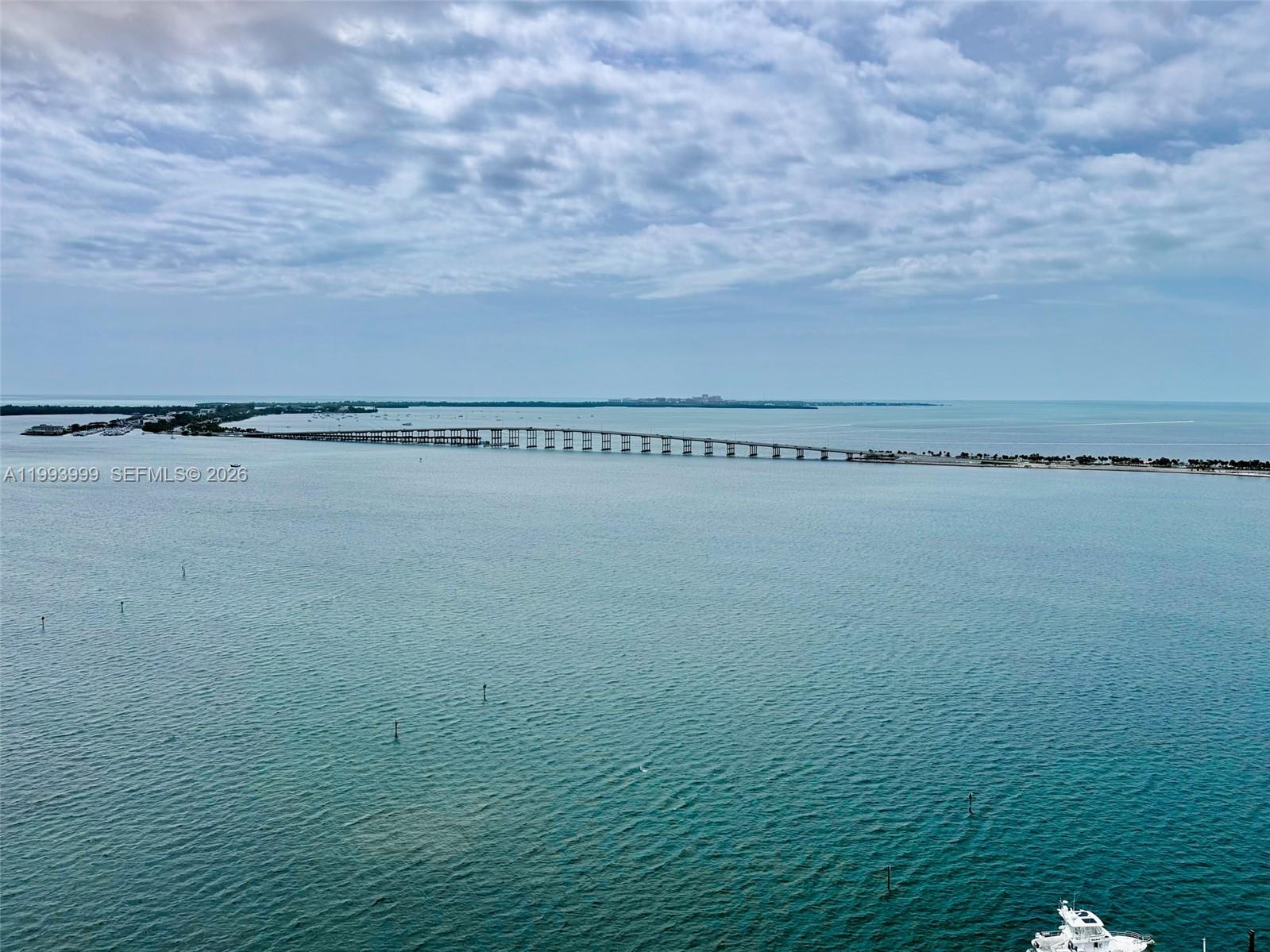 THE PALACE CONDO - Residential